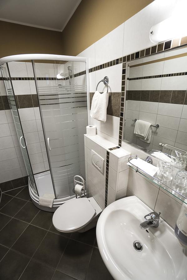 Guest House Pri Gondoli Marburgo Esterno foto